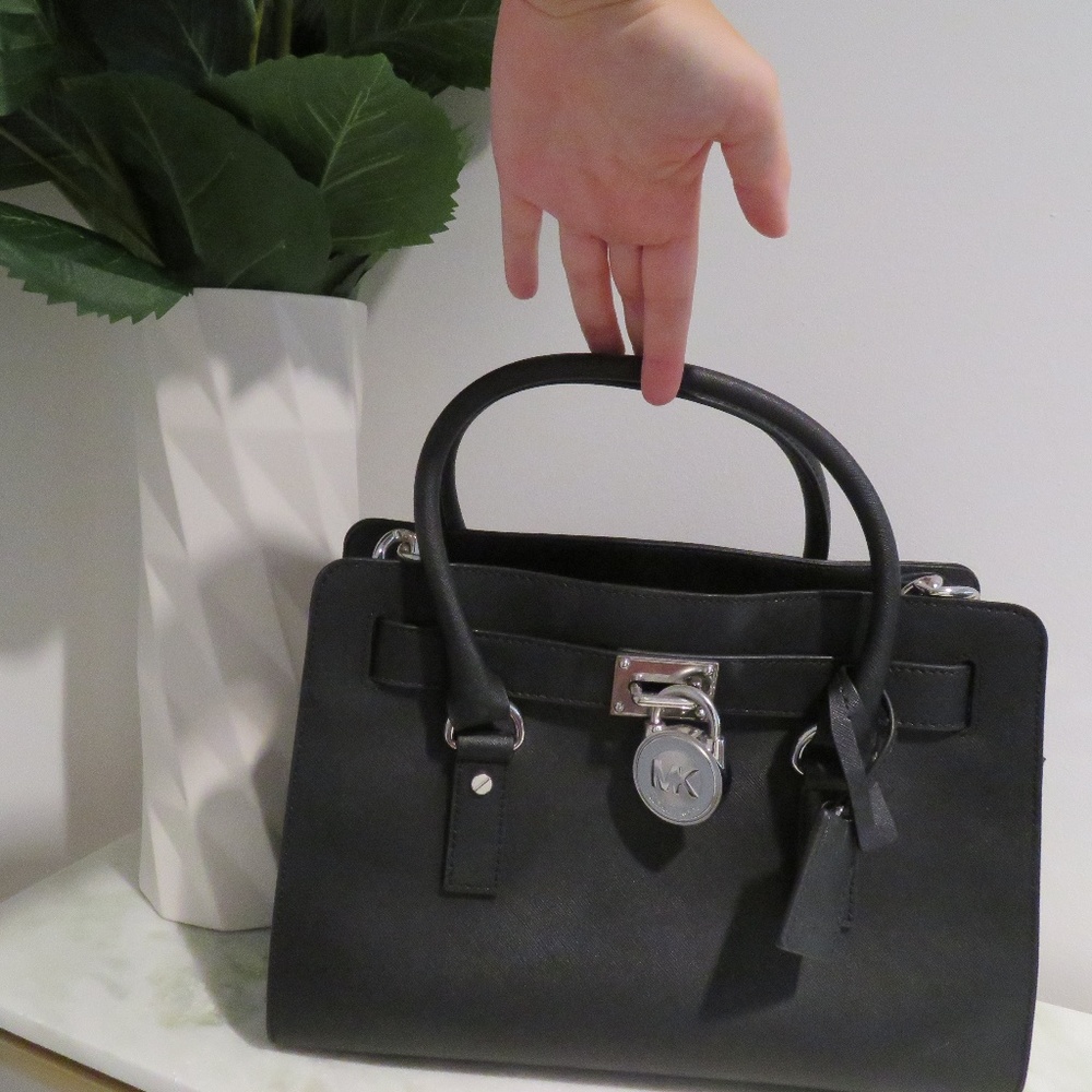 MICHAEL Michael Kors – Hamilton Saffiano